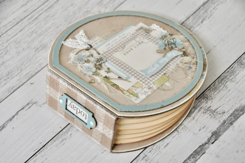 Dusty Attic Chipboard 6x6 Mini Album Cover Set